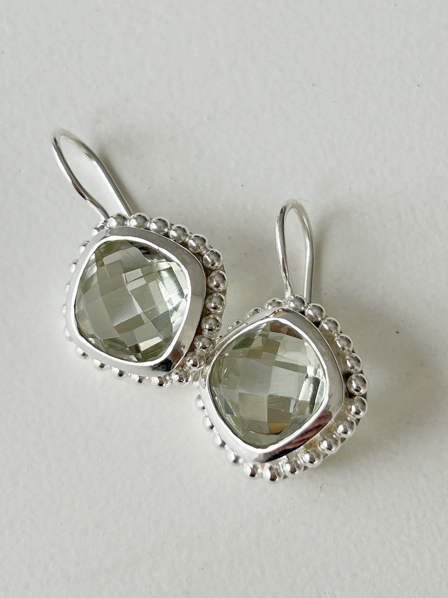 Ohrhänger grüner Amethyst