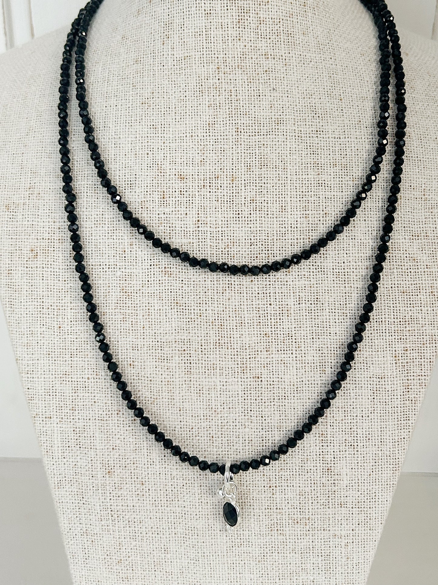 Halskette oder Armband Onyx mit Anhänger
