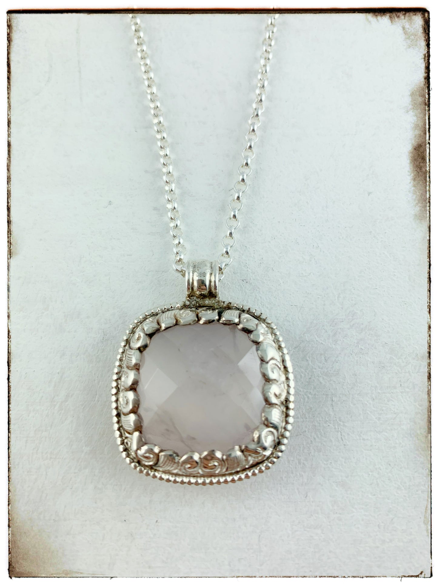 Grosser Anhänger mit Rosenquarz und Silber